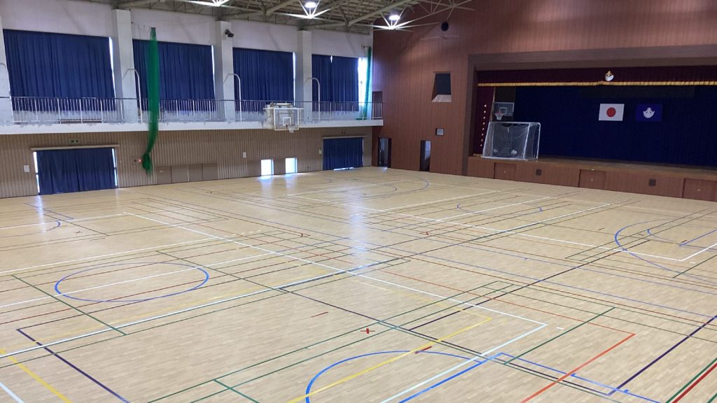 某公立体育館様